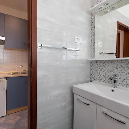 Apartment Bosiljka *